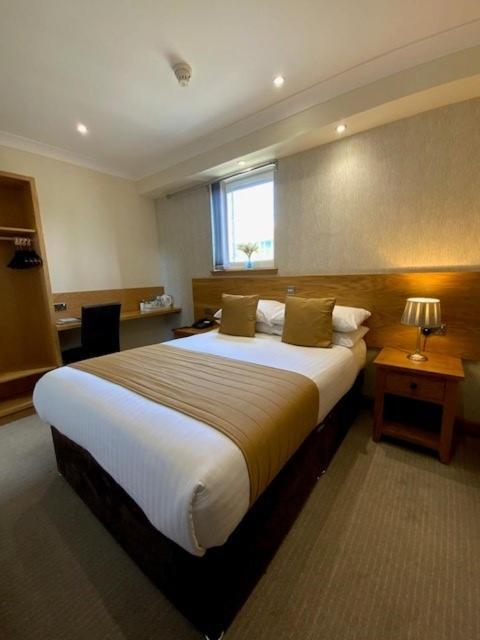 Victoria Hotel Kirkcaldy